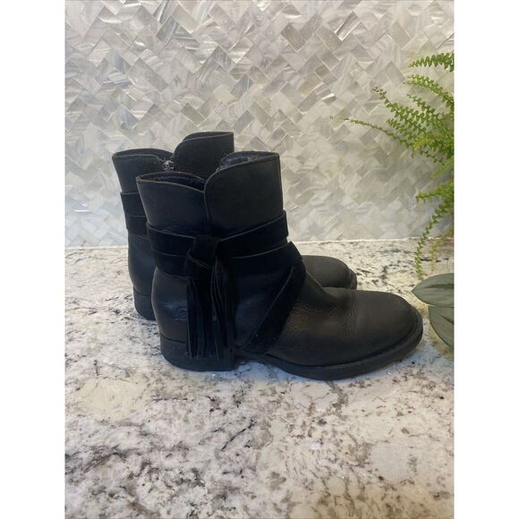 Born Cross Boots Women's‎ 6M Black Rockabilly Fringe Zip Western Boho Ankle - Picture 1 of 16